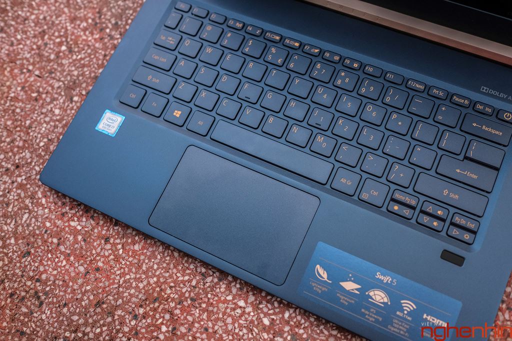 Đánh giá Acer Swift 5 Air Edition 2018: laptop siêu mỏng nhẹ chạy chip Whiskey Lake đầu tiên Việt Nam ảnh 10