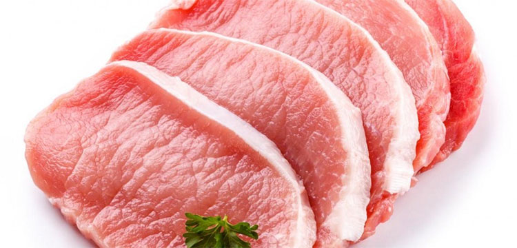 Thịt lợn sạch khi luộc nước trong, không váng bẩn. 