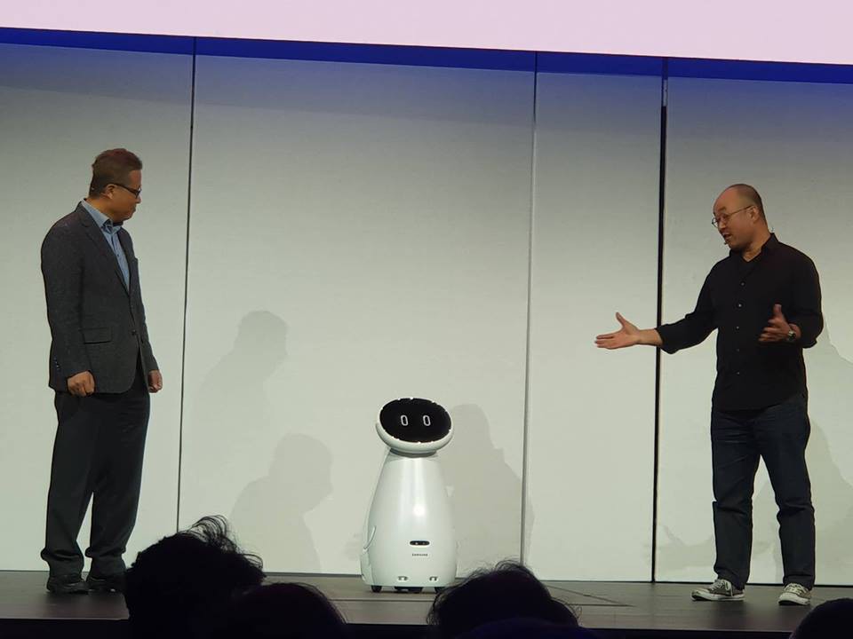 Samsung và LG sắp bước vào cuộc chiến robot giúp việc - Ảnh 4.