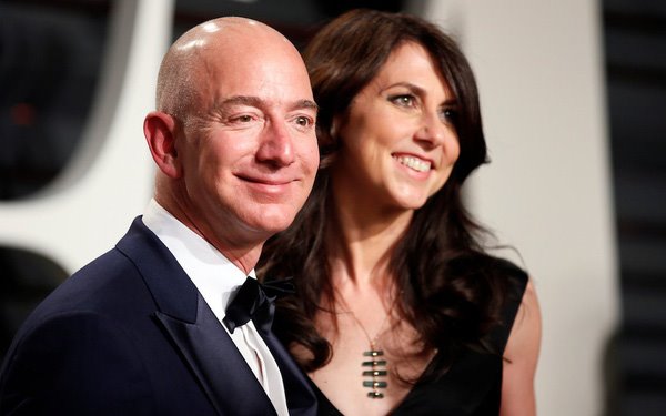 ‘MacKenzie xứng đáng nhận 1 nửa tài sản của Jeff Bezos vì không có bà ấy sẽ chẳng thể có Amazon’