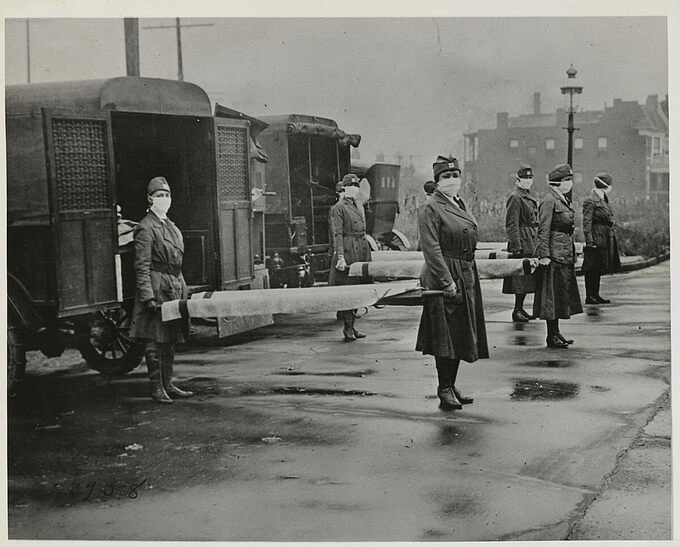 Hội Chữ thập đỏ St. Louis trong dịch cúm Tây Ban Nha năm 1918.