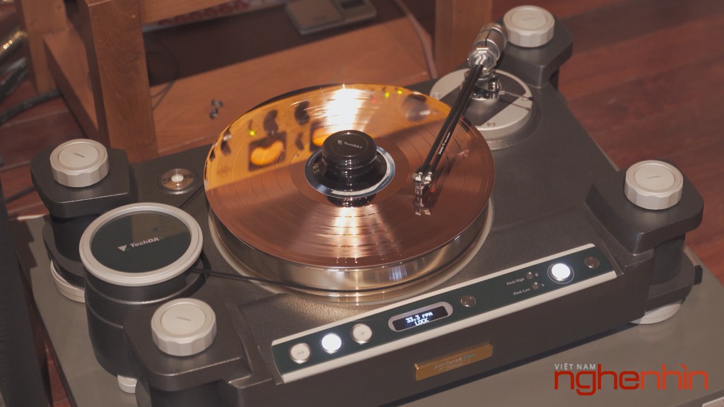 Test đĩa LP mạ đồng DMM Dubplate trên dàn ultra hi-end trị giá 17 tỉ đồng ảnh 7