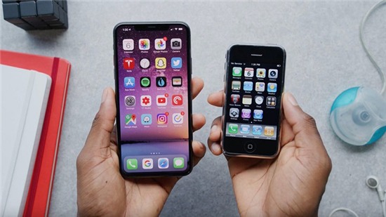 iPhone 11 Pro và iPhone đời đầu khác nhau như thế nào?