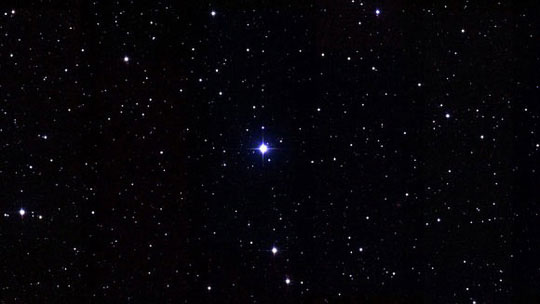 Ngôi sao mẹ HD 2685 sáng rực rỡ