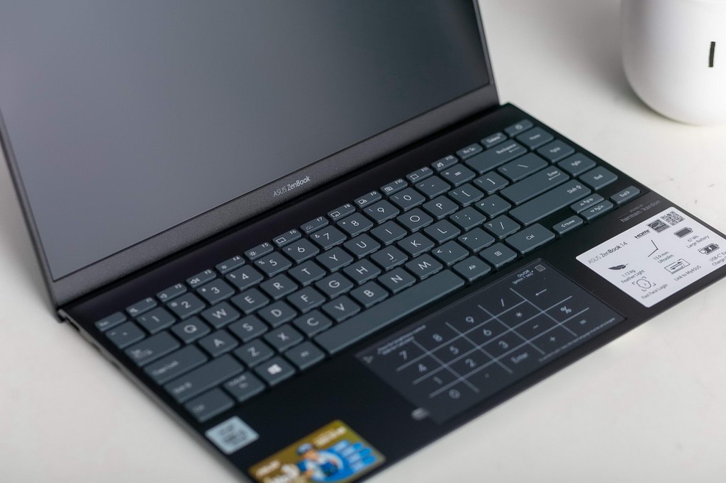Điểm mặt những laptop mỏng gọn đáng mua nhất 2020 ảnh 11