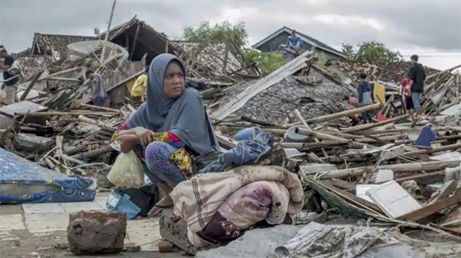 Indonesia nằm trong dải hoạt động địa chấn gọi là “vành đai lửa Thái Bình Dương”, thường xảy ra động đất