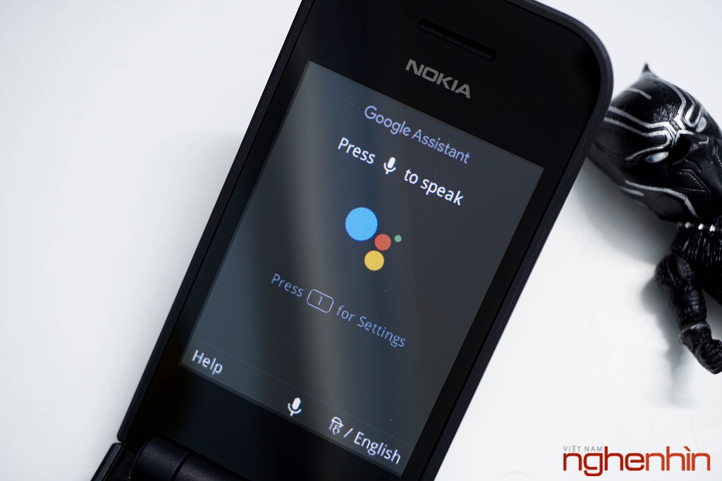 Trên tay Nokia 2720 Flip, smartphone gập dùng KaiOS giá 2 triệu ảnh 9
