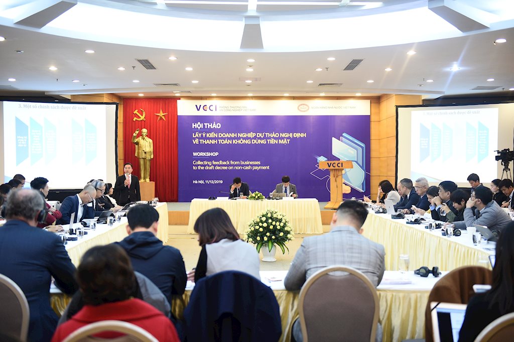 Hạn chế đầu tư nước ngoài vào Fintech, Việt Nam có thể bị kiện?