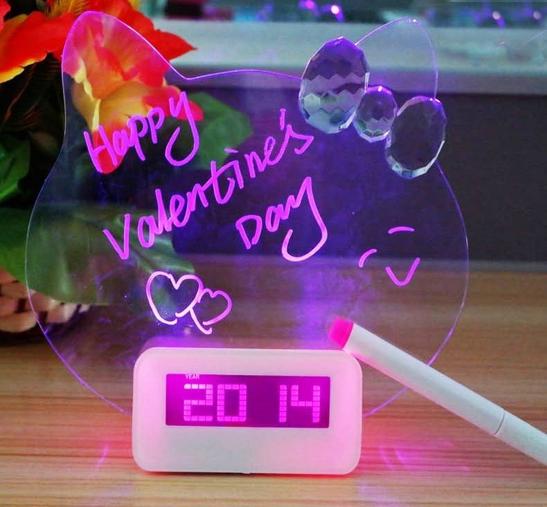 Chọn quà công nghệ ý nghĩa tặng bạn gái dịp Valentine 2019