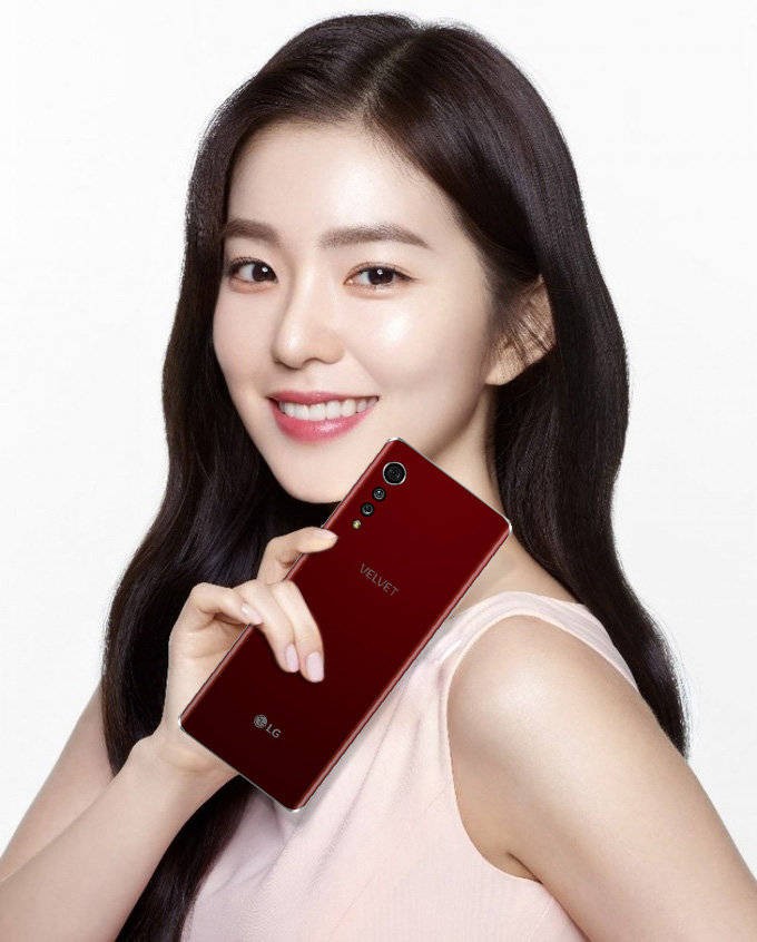 LG khai sinh dòng smartphone cao cấp Velvet mới ảnh 4