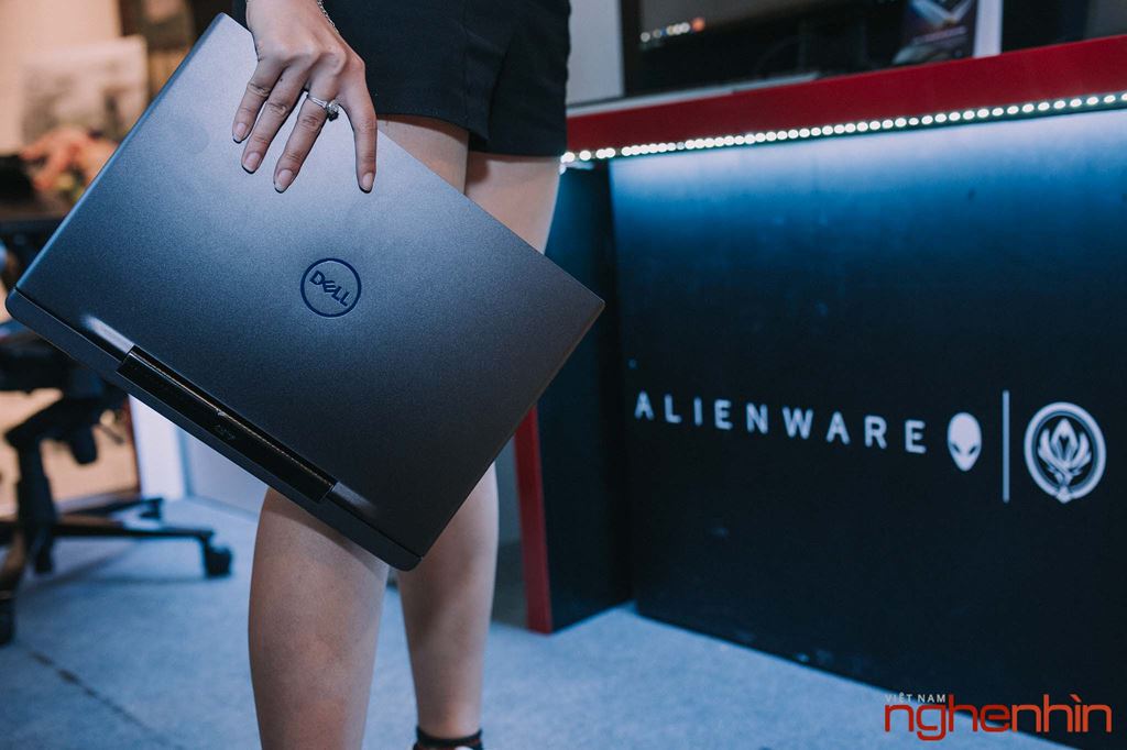 Trên tay Dell G5 và G7 tại Việt Nam: laptop gaming siêu mỏng, màn hình 144Hz ảnh 1