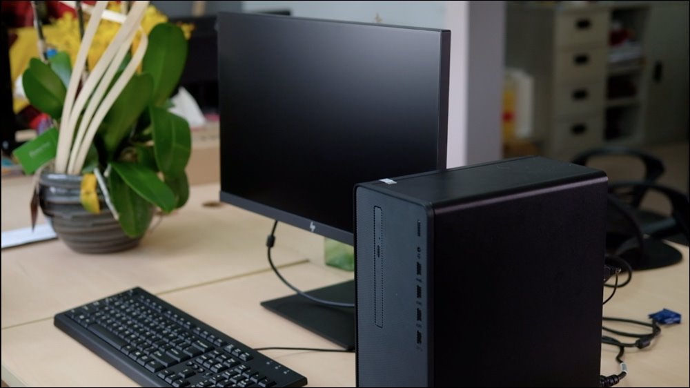 Trải nghiệm máy tính HP Desktop Pro G2 và màn hình HP Z23n G2: Bộ máy tính nhỏ gọn cho doanh nghiệp lẫn gia đình