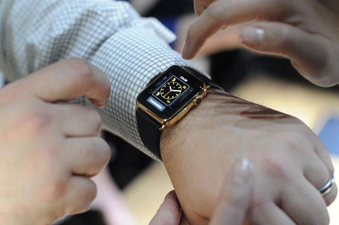 Apple Watch cũng có thể giúp bạn theo dõi giấc ngủ hằng ngày. 