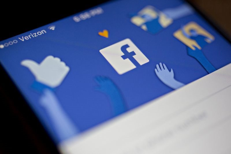 Đang gặp sự cố nghiêm trọng, Facebook tuyên bố có khả năng hoàn tiền cho nhà quảng cáo
