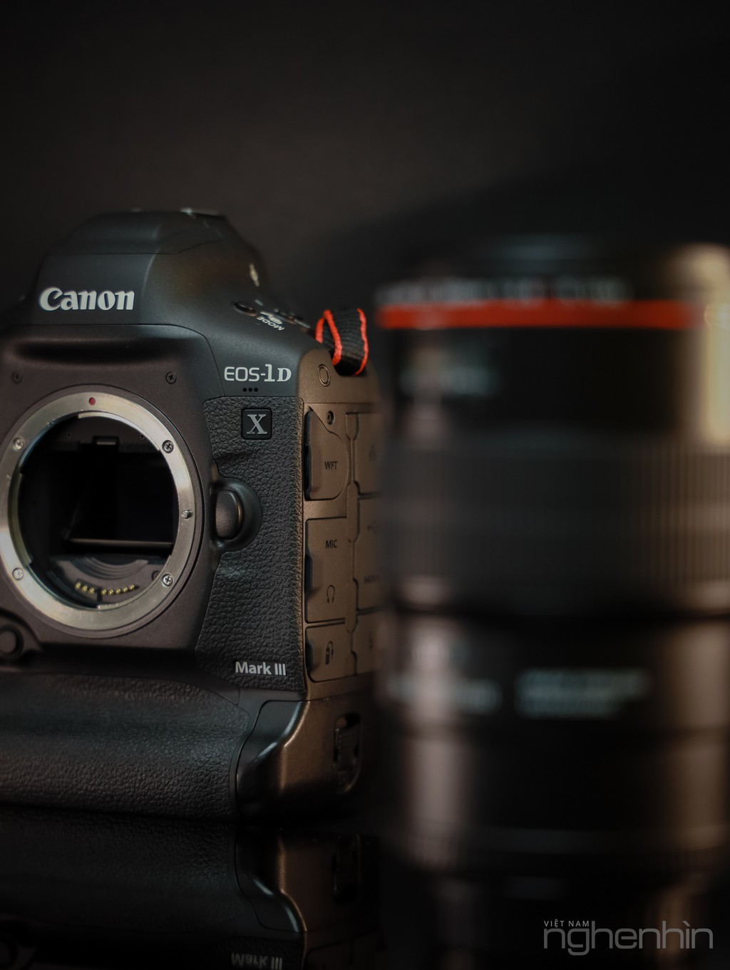 Cận cảnh Canon EOS 1DX Mark III - “Quái vật” của giới DSLR ảnh 3