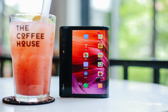 Trên tay Royole FlexPai: Smartphone màn hình gập đầu tiên trên thế giới - Ảnh 10.