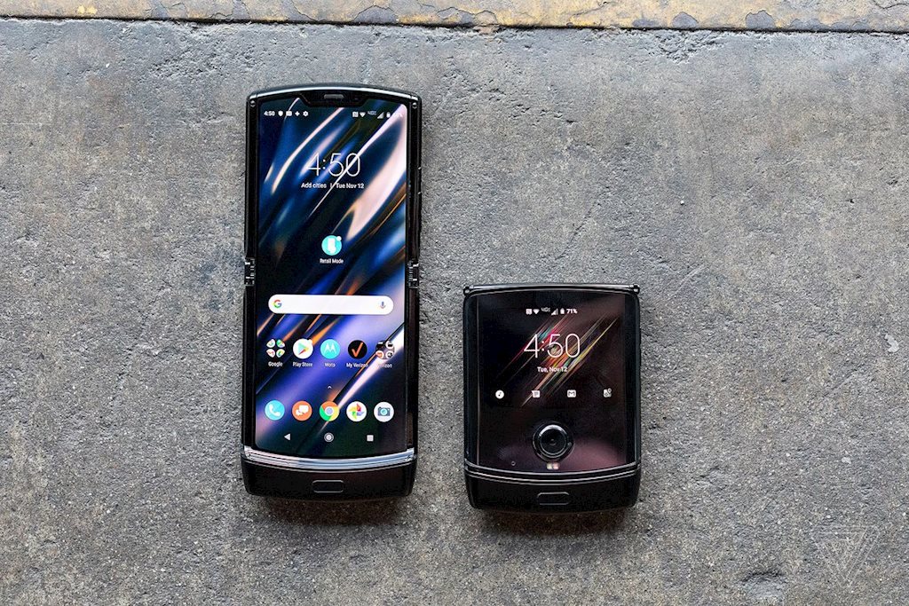 Motorola hồi sinh huyền thoại Razr với màn hình gập, giá 1.500 USD