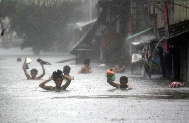 Lũ lụt do bão Phong Thần (2008) gây ra tại Phillipines.