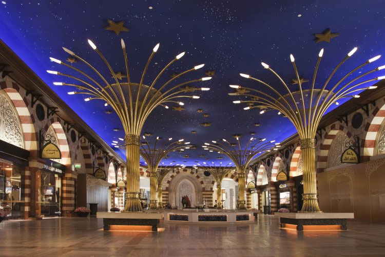 Trung tâm thương mại Dubai Mall.