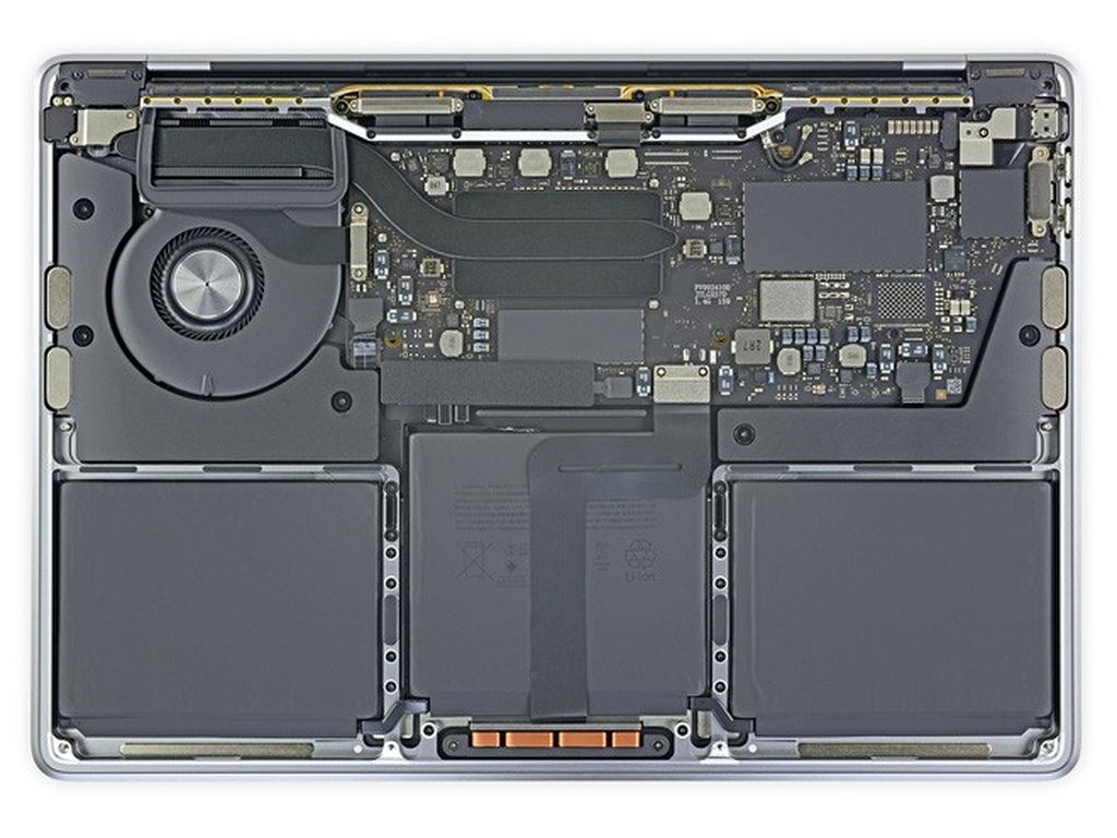 Mổ xẻ laptop Macbook Pro 13 inch mới ảnh 1