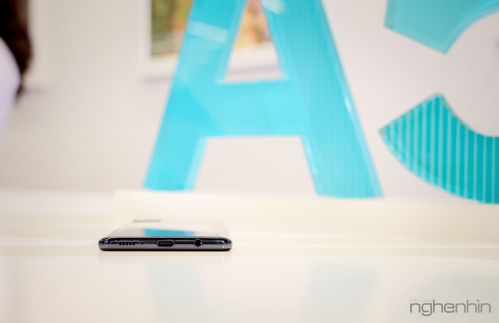 Cận cảnh Samsung Galaxy A51 tại Việt Nam giá 7,9 triệu ảnh 8