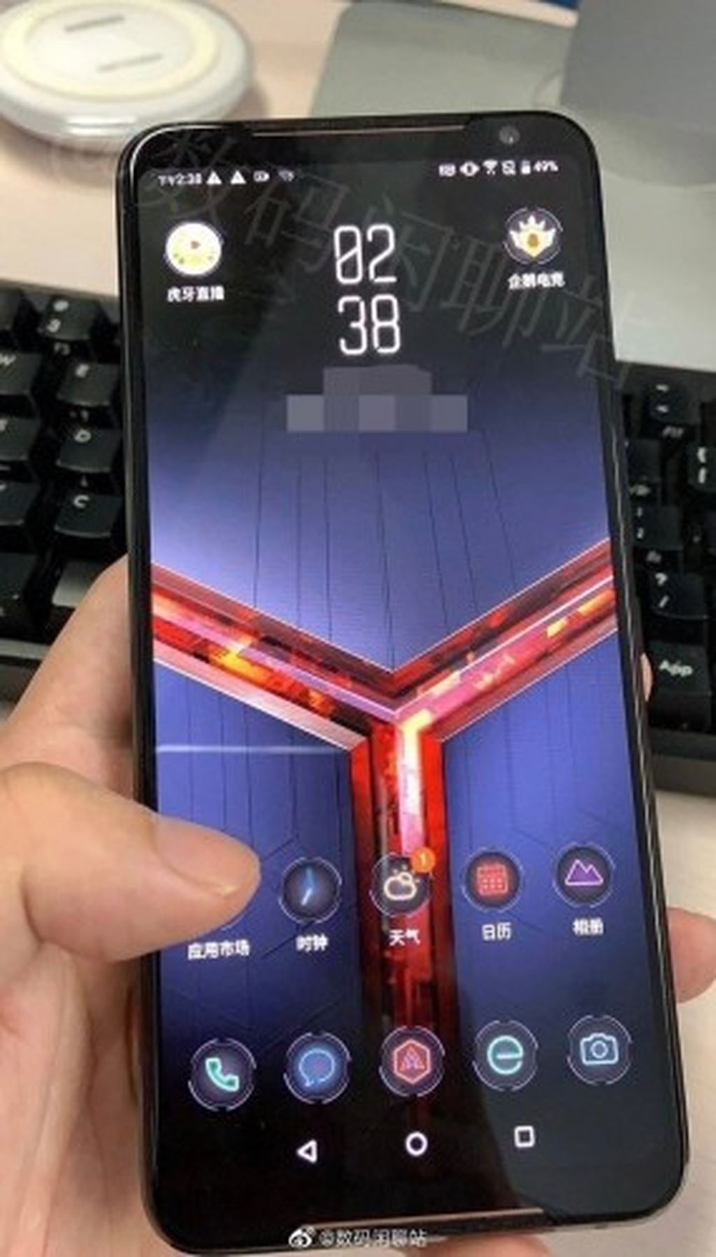 Asus ROG Phone 2: smartphone đầu tiên có chip Snapdragon 855+ lộ ảnh thật ảnh 1