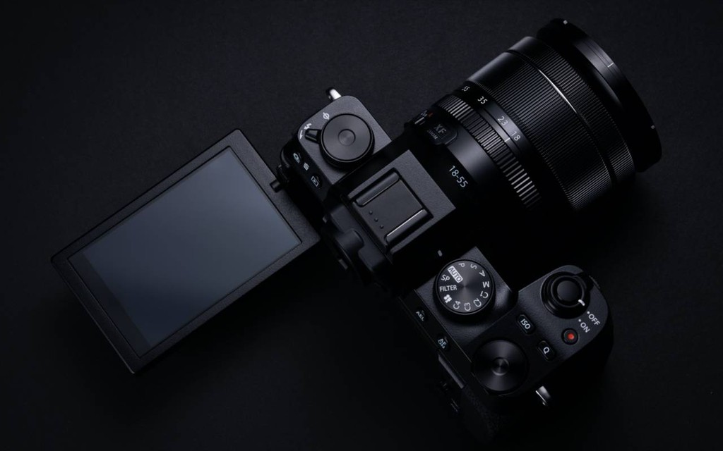 Fujifilm X-S10 ra mắt: nhỏ nhưng nhiều tính năng, chống rung thân máy 6-stop, giá 999 USD ảnh 4