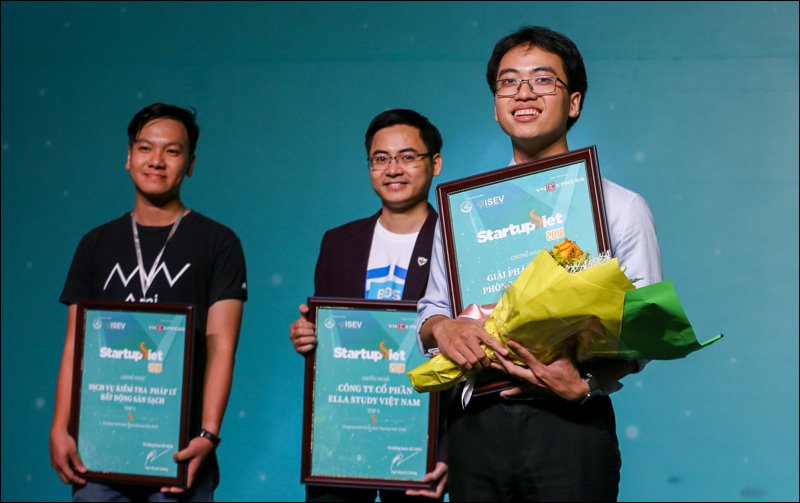 Datamart giành giải quán quân Startup Việt 2018