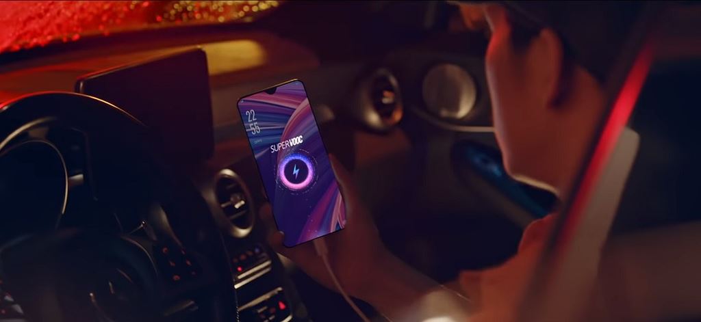 Oppo R17 Pro nổi bật trong video quảng cáo mới, Hồ Ngọc Hà làm đại sứ ảnh 3
