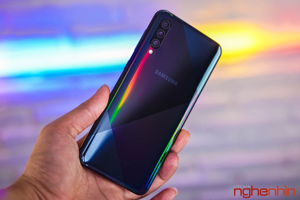 Samsung 2019: Một năm bùng nổ và hái ra tiền từ dòng A ảnh 3