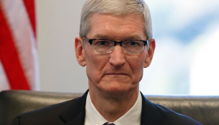 iPhone ế ẩm, Apple tính giảm kế hoạch tuyển nhân viên