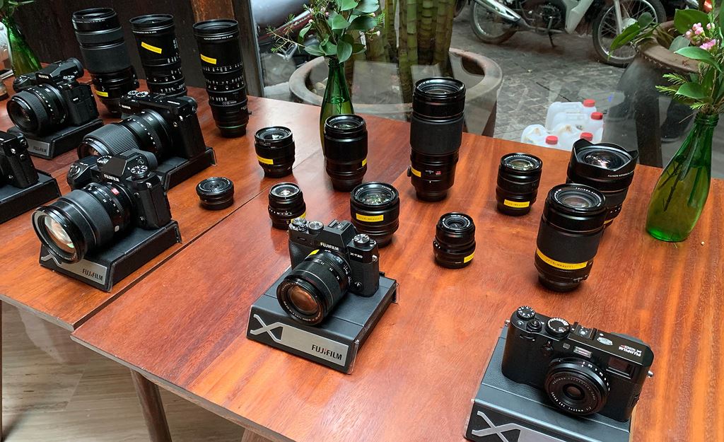 Fujifilm sẽ tập trung phát triển dòng máy ảnh cảm biến APS-C tại Việt Nam ảnh 2