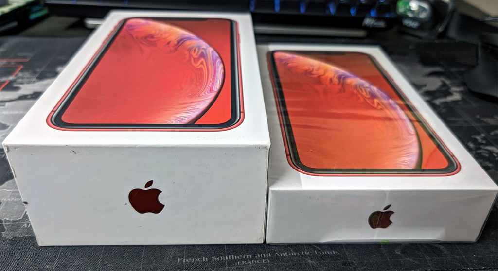 Apple tuyên bố tiết kiệm 861.000 tấn kim loại nhờ không tặng củ sạc cho iPhone ảnh 1