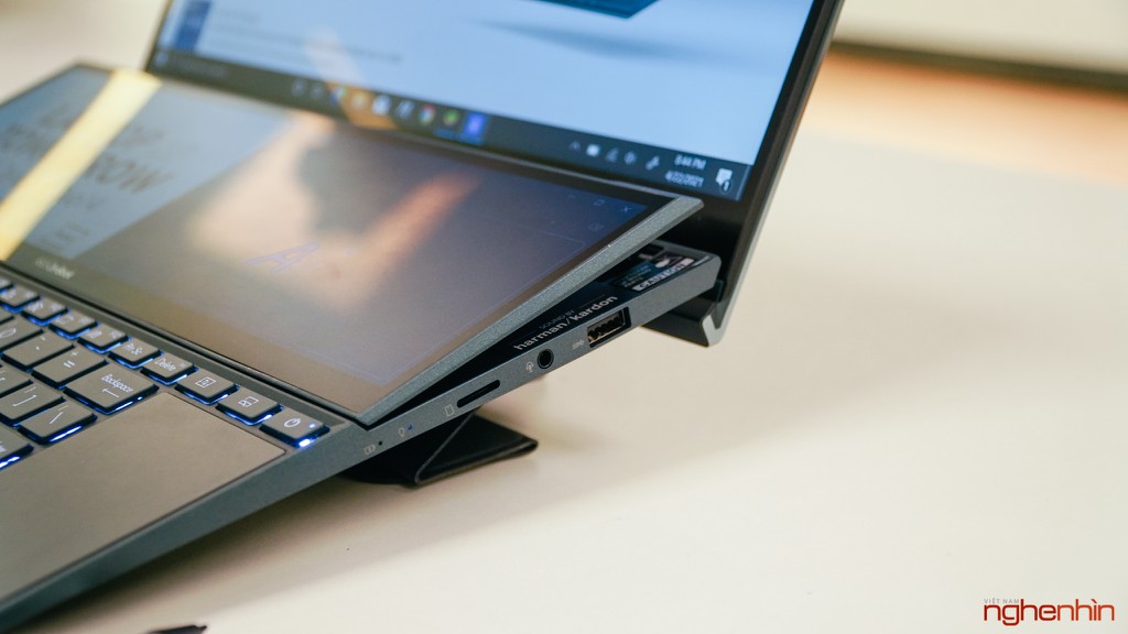 Trên tay Asus ZenBook Duo 14 : laptop văn phòng 2 màn hình, giá từ 32,9 triệu đồng ảnh 8