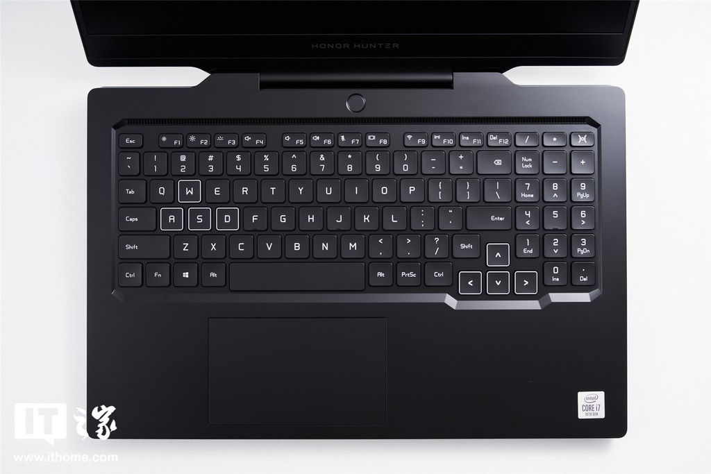 Laptop gaming Hunter V700: card NVIDIA RTX 2060, chip Intel i7 gen 10, tản nhiệt tốt ảnh 8