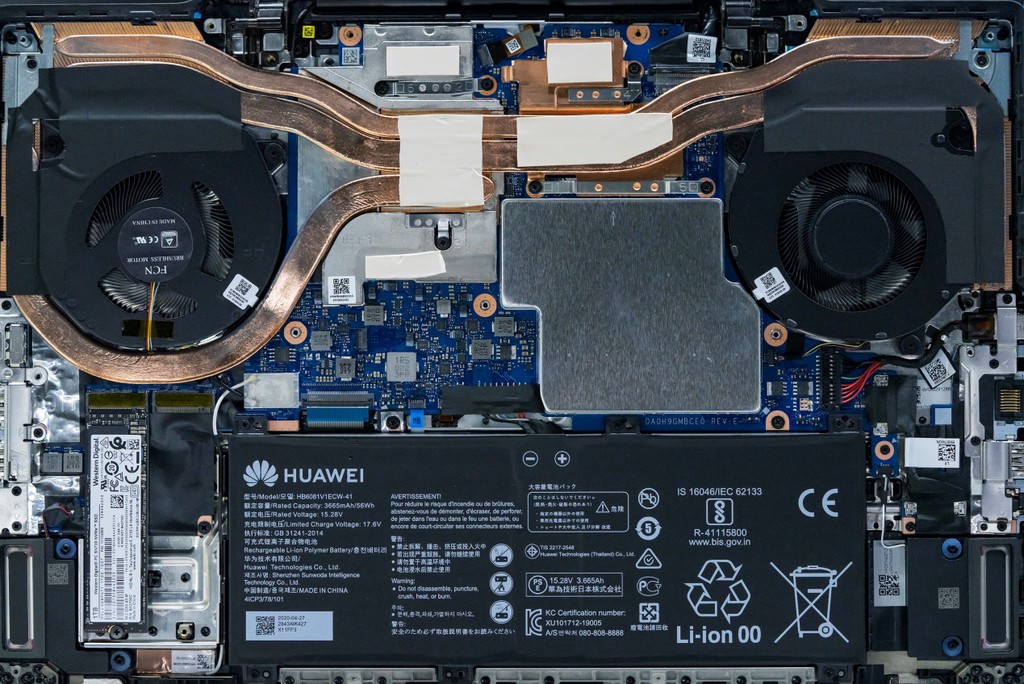 Laptop gaming Hunter V700: card NVIDIA RTX 2060, chip Intel i7 gen 10, tản nhiệt tốt ảnh 9
