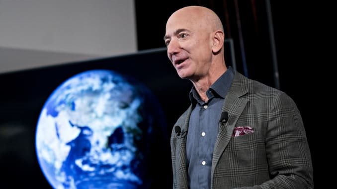Ông chủ Amazon chi 10 tỷ USD chống biến đổi khí hậu