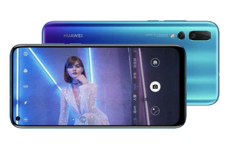 Huawei nova 4 trình làng với camera 48MP, màn hình “đục lỗ”
