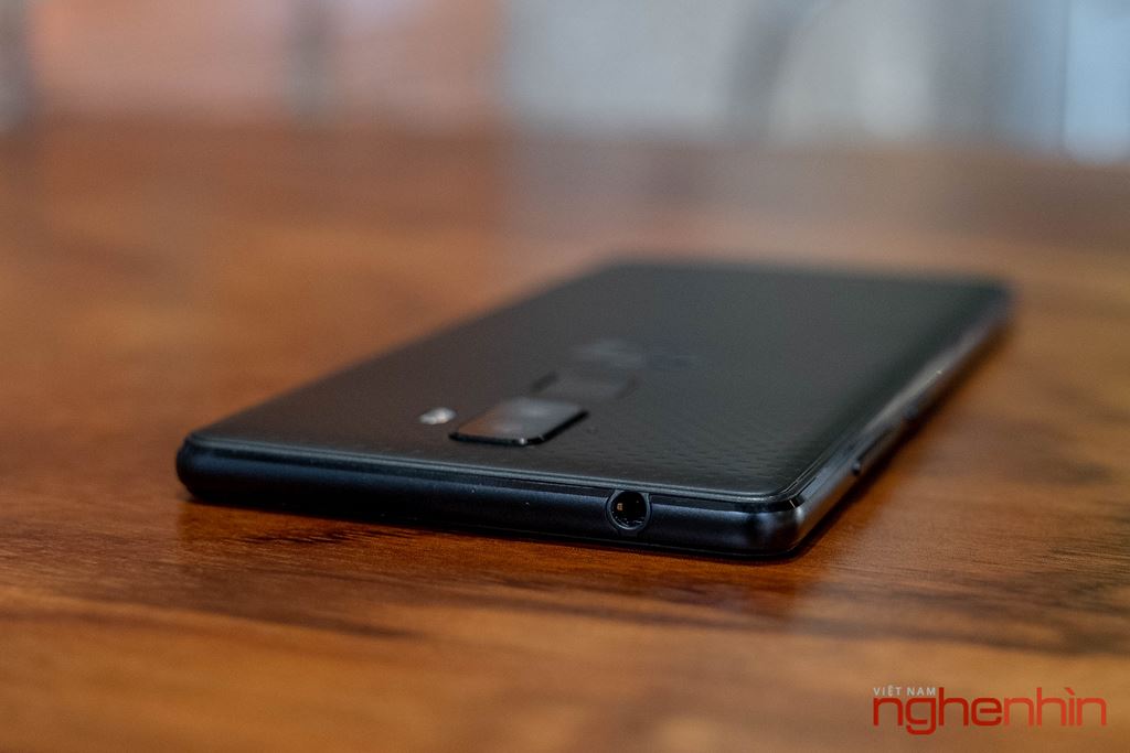 Khui hộp Blackberry Evolve: đúng chất dâu đen giá 8 triệu đồng  ảnh 13