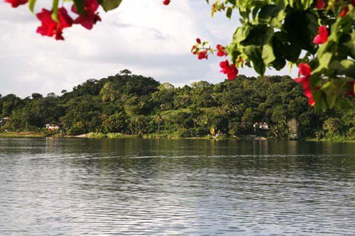 Thành phố đảo Tayasal là vương quốc Maya độc lập cho tới tận năm 1697. 