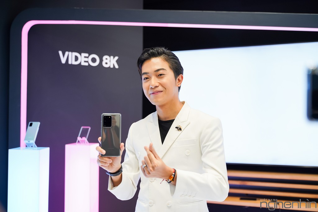 Galaxy S20 Series ra mắt tại Việt Nam: Giá từ 21 triệu đồng, quà tặng Galaxy Bud+ hấp dẫn ảnh 26