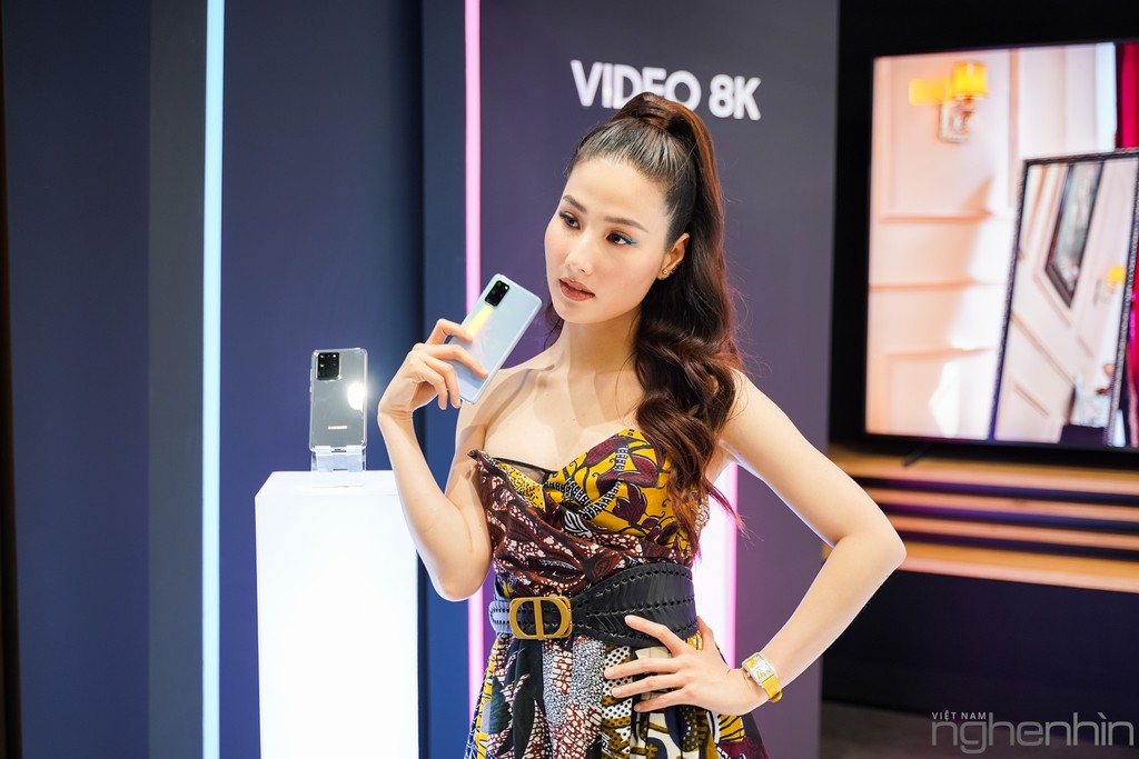 Galaxy S20 Series ra mắt tại Việt Nam: Giá từ 21 triệu đồng, quà tặng Galaxy Bud+ hấp dẫn ảnh 29