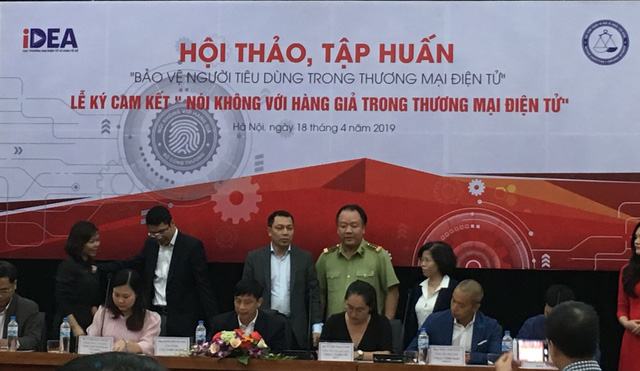 Ngành TMĐT Việt Nam tăng trưởng 30%/năm nhưng đang đối mặt căn bệnh được Jack Ma ví là ung thư và đây là cách Bộ công thương ứng phó - Ảnh 1.