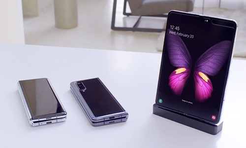 Samsung khang dinh dien thoai Galaxy Fold san sang ra mat