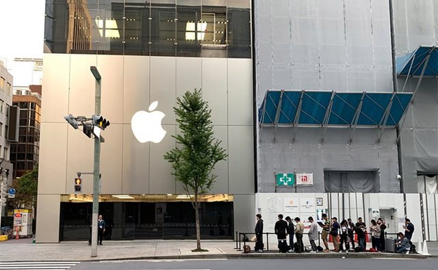 Mở bán iPhone 11 toàn cầu: Không còn tình trạng thất thủ như mọi năm