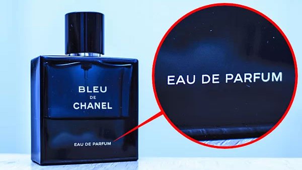Eau de Parfum có thể giữ mùi hương trong khoảng 4 - 5 tiếng.