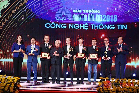 Giải thưởng Nhân tài Đất Việt năm 2018 lĩnh vực CNTT khuyết giải Nhất