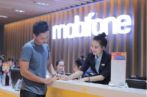 MobiFone hoàn 25% cước cho khách chuyển mạng giữ số