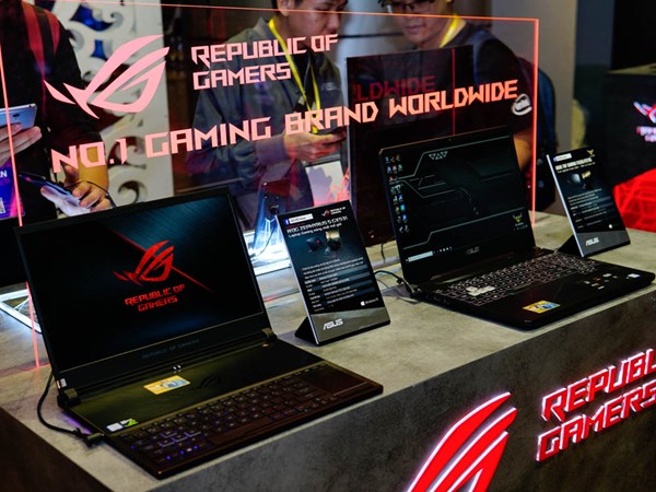 Laptop gaming Zephyrus S GX531 và TUF Gaming FX505/FX705 cập bến thị trường Việt