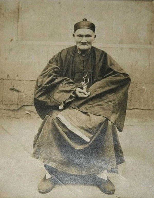 Ông Lý Thanh Nguyên tương truyền sống tới 256 tuổi.